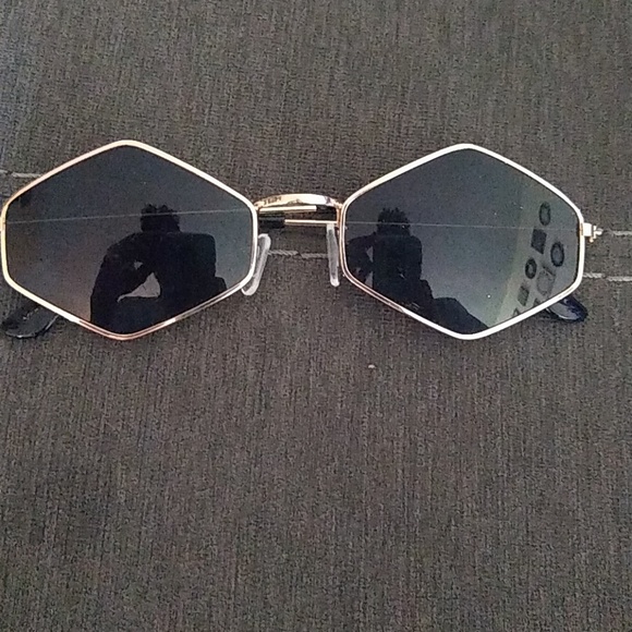 zumiez sunglasses